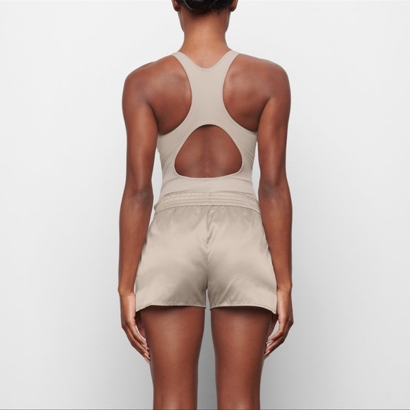 SKIMS Utility Sport Bodysuit - Stone - Picture 3 of 8